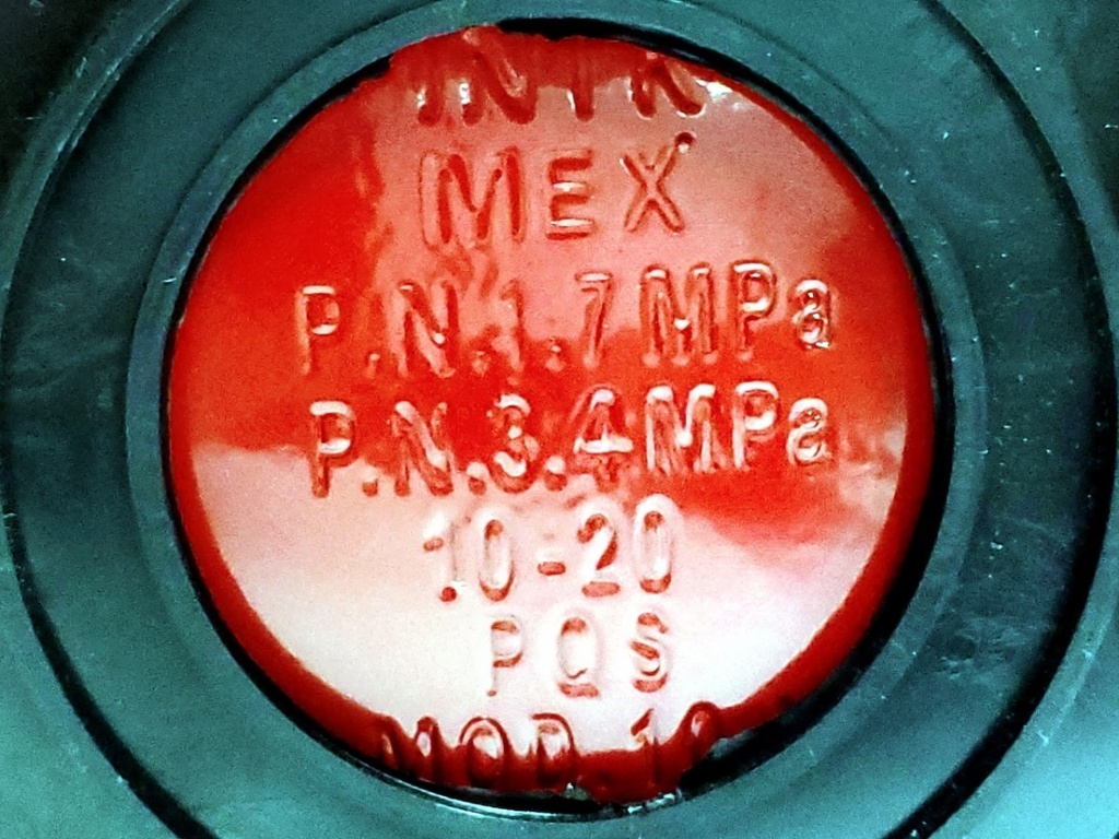 Extintor Tipo Abc 4.5kgs Vacío Con Manómetro 1.7 Certificado