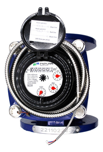 Medidor de agua tipo turbina, cuerpo de hierro fundido con registro hermético y transmisión magnética. Extremos en 2.5", bridas ANSI.